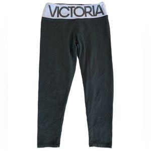 VS VICTORIA SPORT Athleisure Crops‎